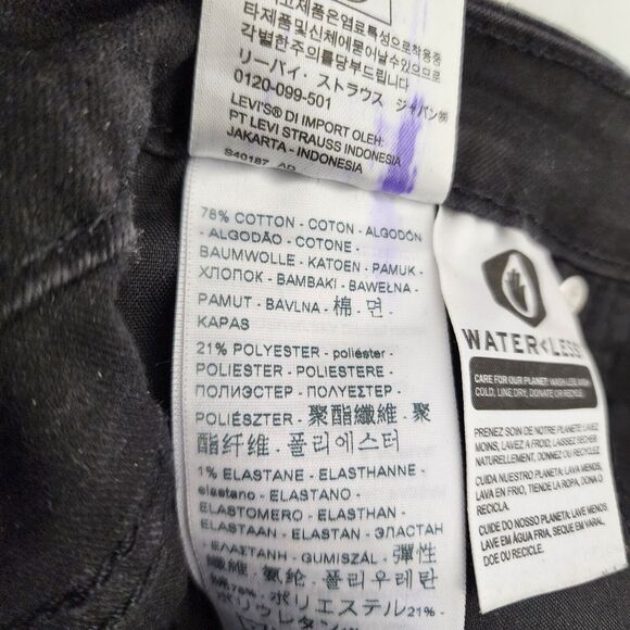 Levis Strauss Womens Jeans Size 32 L30 721 High Rise Skinny Denim Black Stretch - Picture 11 of 11